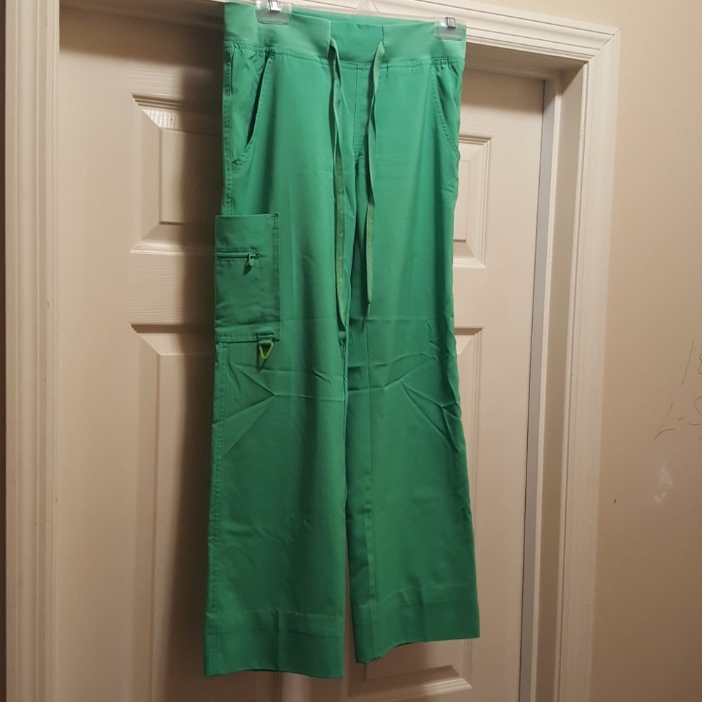 Women's scrub pants size xs